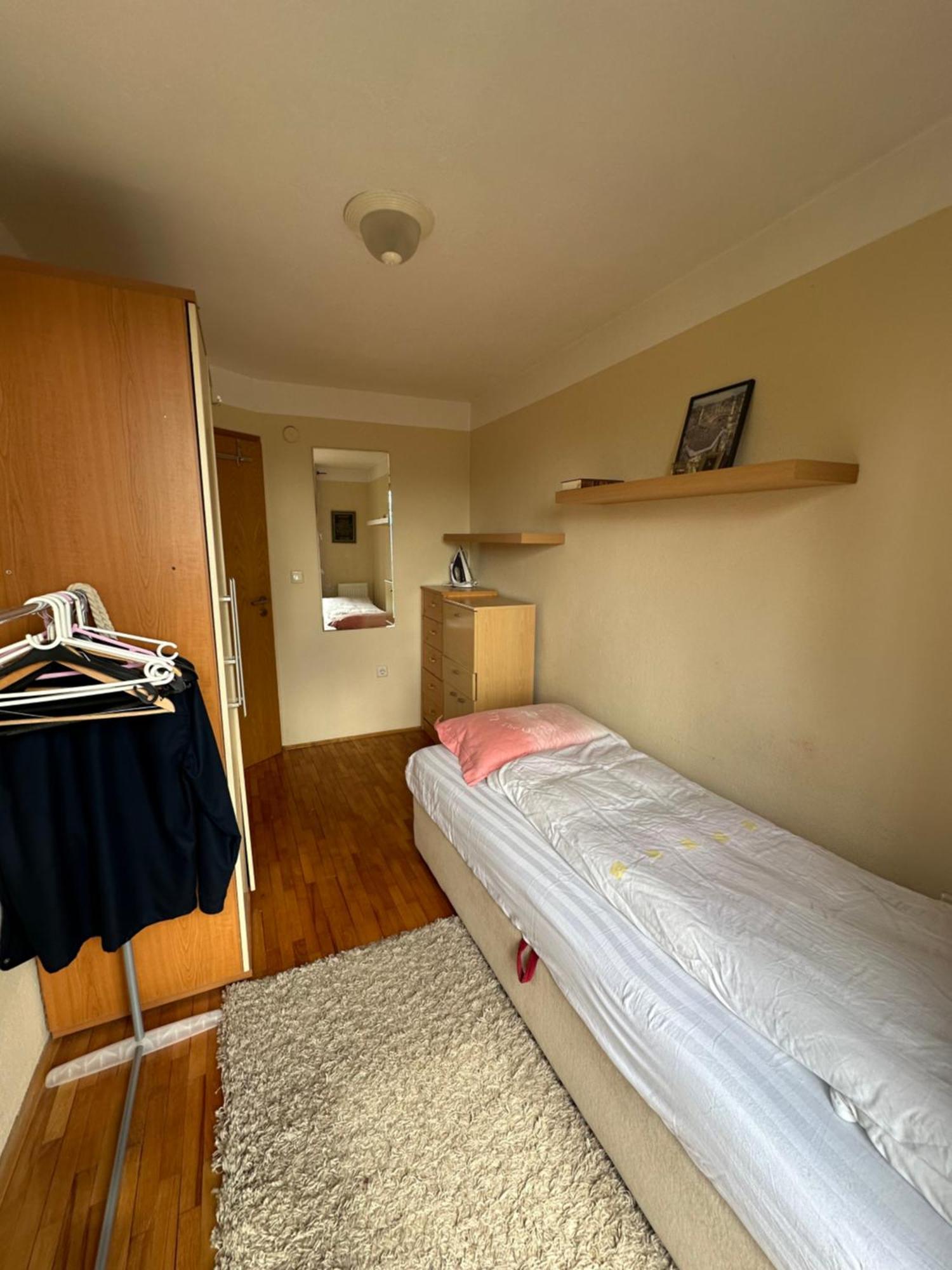 Apartment Gegaj *